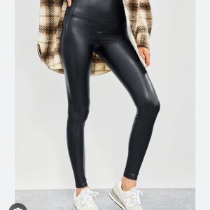 Wilfred free leggings